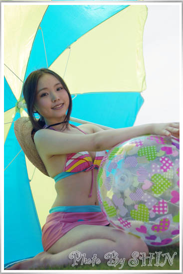 yumi-nakagawa-020628-70G-02.jpg